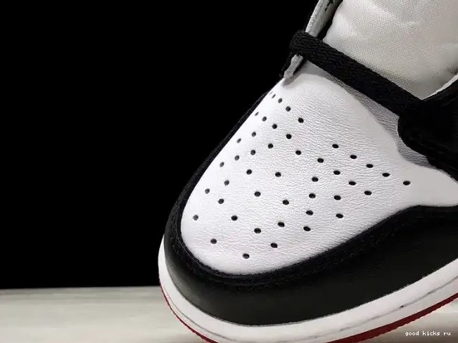 Rep Air 1 Black Toe 555088-125 Retro Jordan 0609